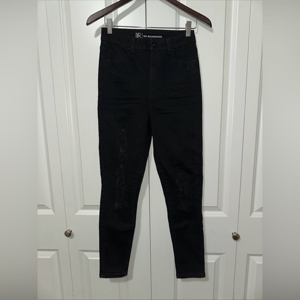 No Boundaries Stretch Cotton Black Jeans Size 9